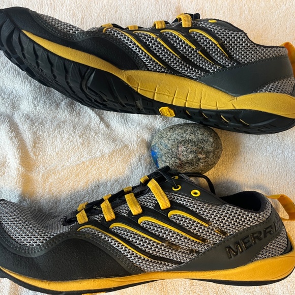 Merrell Barefoot Minimalist Trail Glove Smoke and Adventure Yellow Mens Size 10 - Picture 7 of 7
